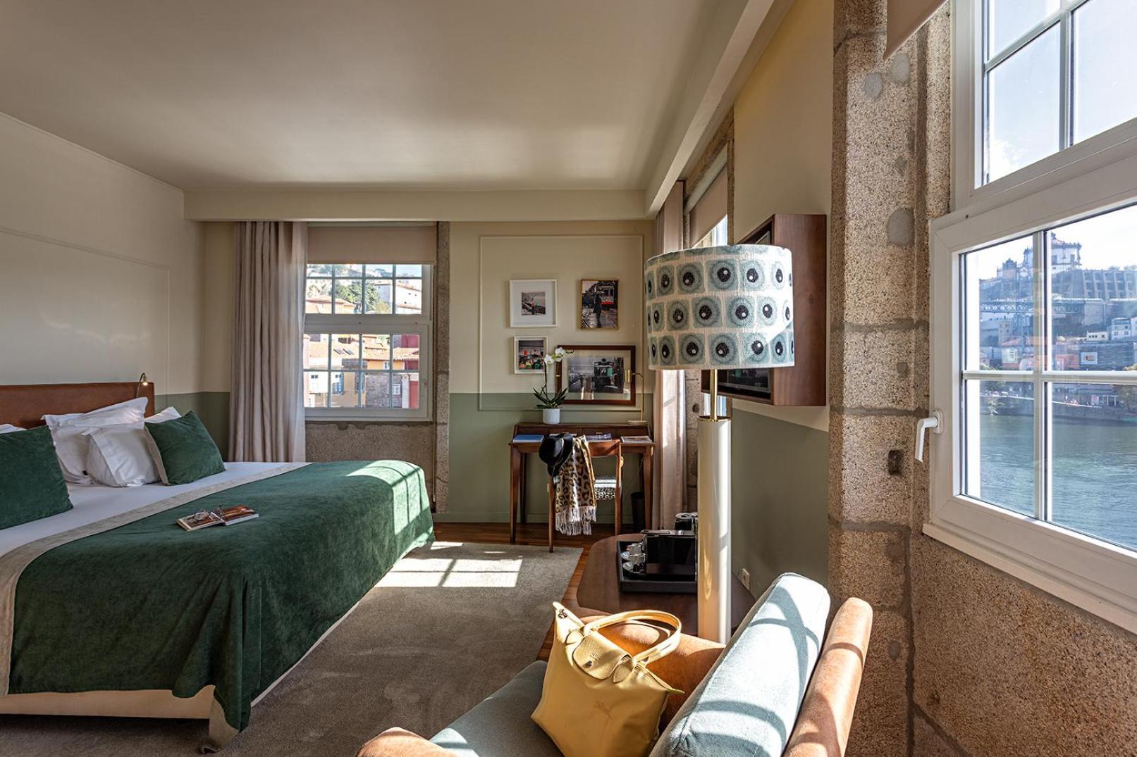 Pestana Vintage Porto Hotel & World Heritage Site Exterior foto A room at the hotel